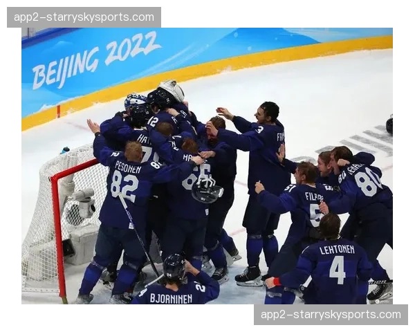 芬兰三比二加时险胜瑞士 艰难挺进男子冰球四强